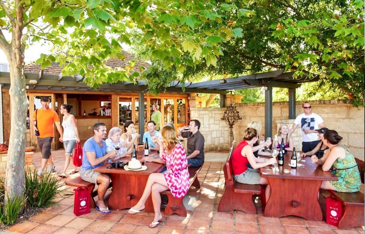 Caversham B&B Пърт Екстериор снимка